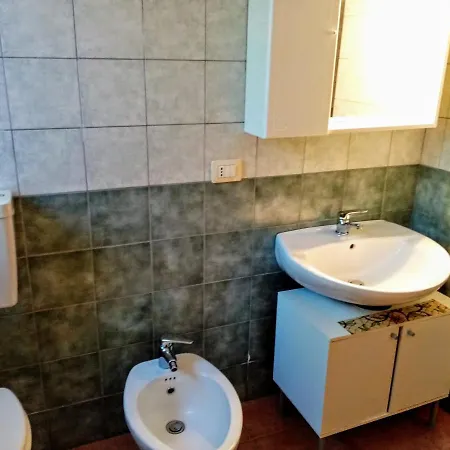 Ground Floor South 3 Min Walk From The Sea * Tertenìa