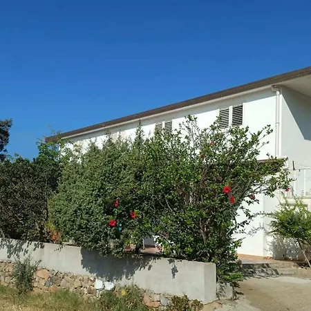 Apartment Ground Floor South 3 Min Walk From The Sea
